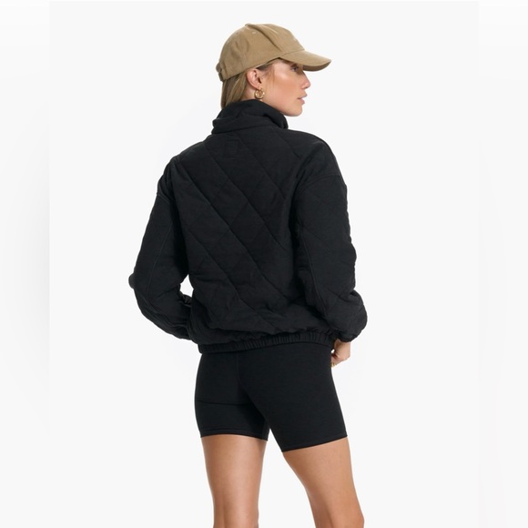 Vuori, Halo Insulated Knit Jacket, Black, Small - Picture 2 of 9